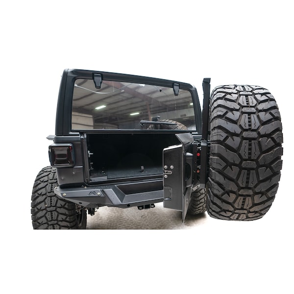 Fab Fours 18-C WRANGLER JL REAR TIRE CARRIER JL18-Y1851T-1 - main